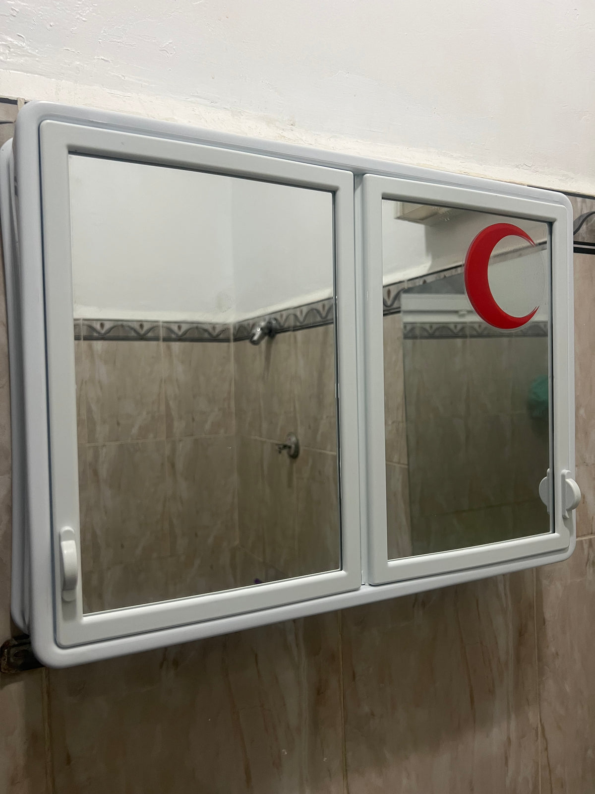 cm 47/cm34 خزانة صيدلية